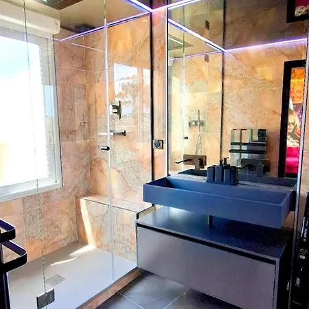 Le Velvet Jardin D'eden Couple Only - Vue - Piscine - Garage Privé - Village Naturiste * Agde