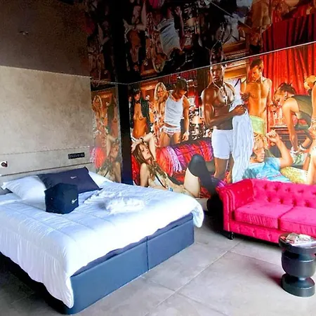 Village Naturiste R4n - Le Velvet Jardin D'eden Couple Only Luxe Apartman *