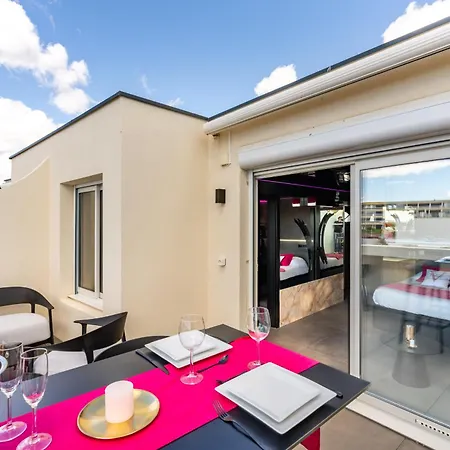 Le Velvet Jardin D'eden Couple Only - Vue - Piscine - Garage Prive - Village Naturiste *